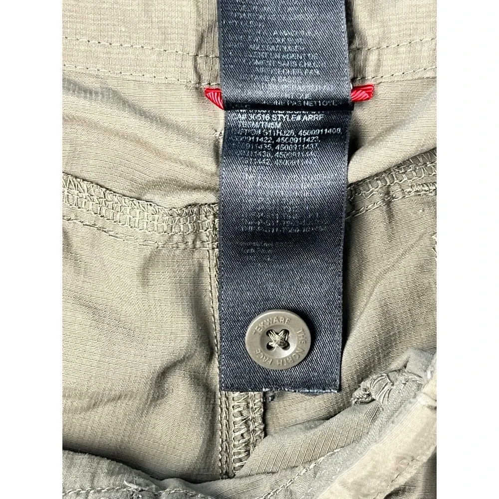 The North Face Tekware Mens Hiking Shorts Khaki Tan Drawstring Size 35 APRF
